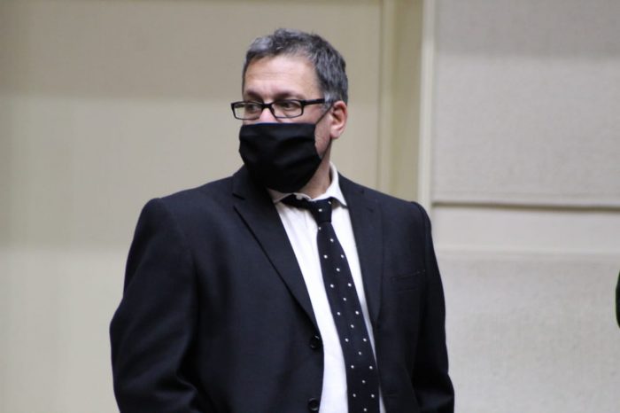 Senador Lagos Weber pide al Gobierno que entregue “plan económico a la vena” para los emprendimientos en comunas en cuarentena Senador Lagos Weber pide al Gobierno que entregue