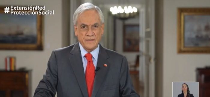 A la sombra del tercer retiro: Presidente Piñera extiende bonos, préstamos y subsidios por US$ 6.000 millones adicionales para sortear segunda ola de la pandemia A la sombra del tercer retiro: Presidente Piñera extiende bonos, préstamos y subsidios por US$ 6.000 millones adicionales para sortear segunda ola de la pandemia