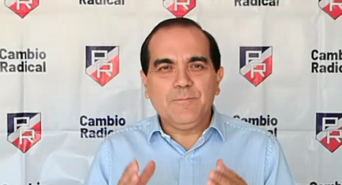 Carlos Maldonado invita a candidatos presidenciales de la centro izquierda y el progresismo a acordar criterios para primaria amplia del sector Carlos Maldonado invita a candidatos presidenciales de la centro izquierda y el progresismo a acordar criterios para primaria amplia del sector