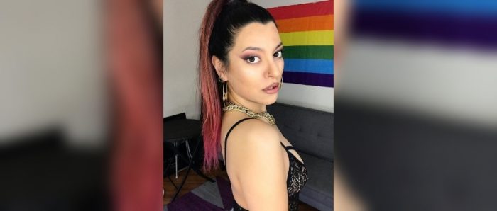 Kamila Melo: la maquilladora que ha revolucionado los cánones de belleza con el desafío pass the brush a través de Tik tok Kamila Melo: la maquilladora que ha revolucionado los cánones de belleza con el desafío pass the brush a través de Tik tok