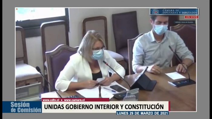 “Lo dejaron solo ministro”: diputada Parra (PPD) emplaza a Paris por retiro de autoridades mientras se discutía postergación de elecciones