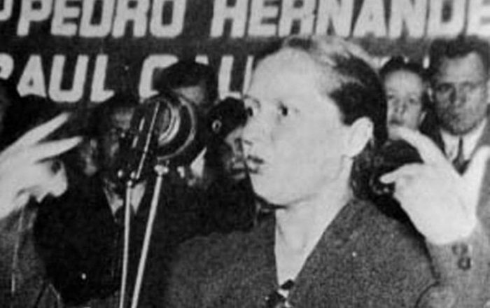 Elena Caffarena: La feminista inagotable Elena Caffarena: La feminista inagotable