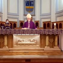 Obispo de Punta Arenas llamó a «desobedecer la ley» ante restricción sanitaria de ceremonias religiosas