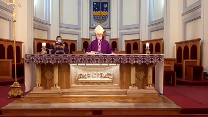 Obispo de Punta Arenas llamó a «desobedecer la ley» ante restricción sanitaria de ceremonias religiosas Obispo de Punta Arenas llamó a