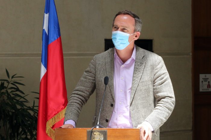 Diputado Alessandri interpela al Gobierno para dar claridad sobre su postura frente al tercer retiro: “¿Vamos a ilusionar a la gente hasta que rebote en TC?” Diputado Alessandri interpela al Gobierno para dar claridad sobre su postura frente al tercer retiro: