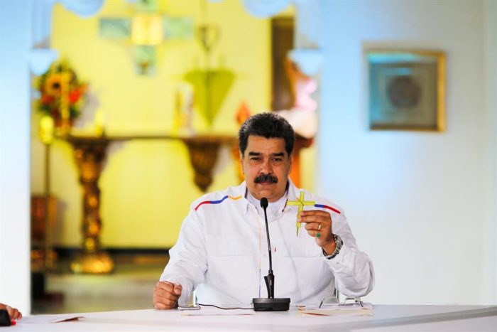 Venezuela, un Estado que propaga desinformación en medio de la pandemia Venezuela, un Estado que propaga desinformación en medio de la pandemia
