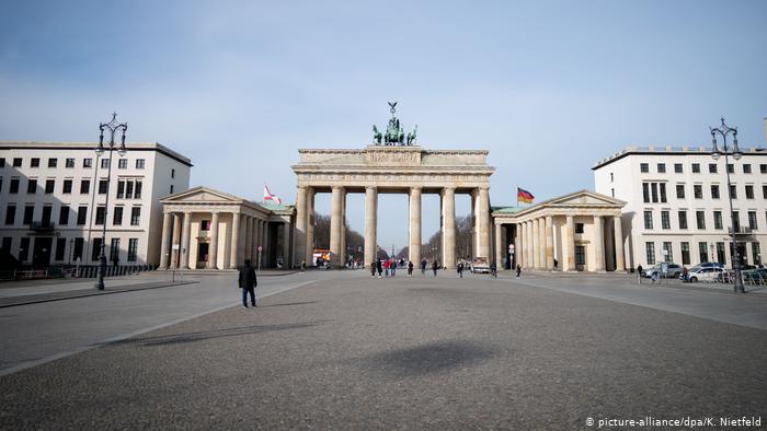 Turistas estadounidenses vacunados podrán visitar la Unión Europea en el verano Turistas estadounidenses vacunados podrán visitar la Unión Europea en el verano