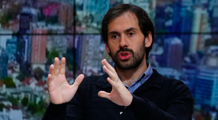 Economista Nicolás Grau asegura que no hay necesidad de hacer primaria con Pamela Jiles en el FA: «Su problema es que no hay ideas políticas sustantivas detrás» Economista Nicolás Grau asegura que no hay necesidad de hacer primaria con Pamela Jiles en el FA: