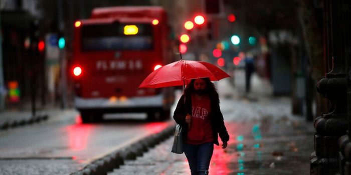 Onemi establece alerta temprana preventiva para toda la RM ante pronóstico de lluvias y posibles tormentas eléctricas Onemi establece alerta temprana preventiva para toda la RM ante pronóstico de lluvias y posibles tormentas eléctricas