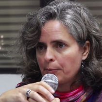 Corina Rodríguez, especialista en economía feminista y la idea de redireccionar la actual economía hacia una en que la sostenibilidad de la vida esté al centro