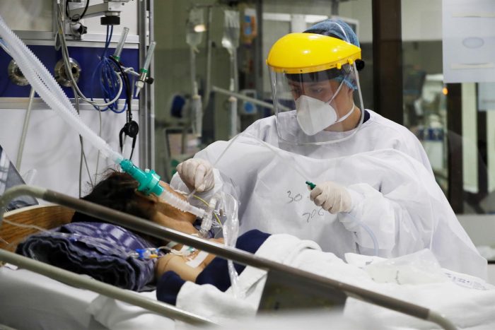 Cruz Roja alerta de un colapso sanitario en Latinoamérica por la pandemia Cruz Roja alerta de un colapso sanitario en Latinoamérica por la pandemia
