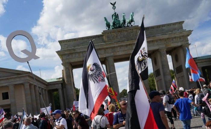 Querdenken, el movimiento antivacunas que está siendo vigilado por la inteligencia en Alemania