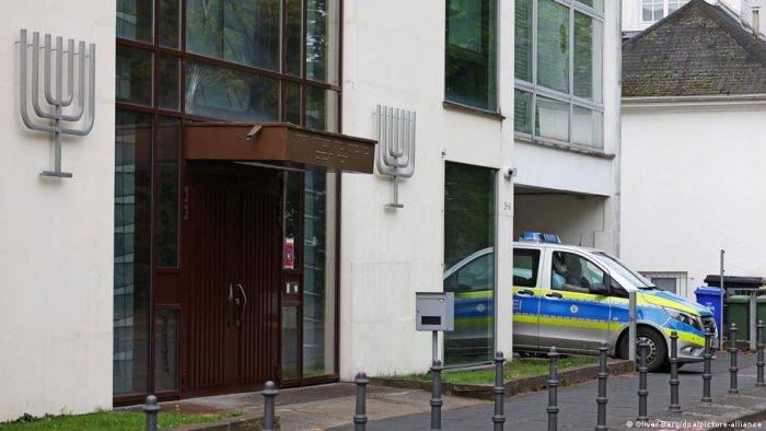 UE rechaza ataques antisemitas y pide estar «alerta» UE rechaza ataques antisemitas y pide estar