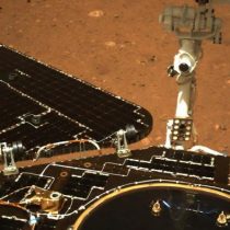 El vehículo de exploración chino comienza a recorrer Marte