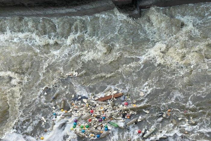 Implementan plan de limpieza de alcantarillas ante el inicio de la época de invierno Implementan plan de limpieza de alcantarillas ante el inicio de la época de invierno