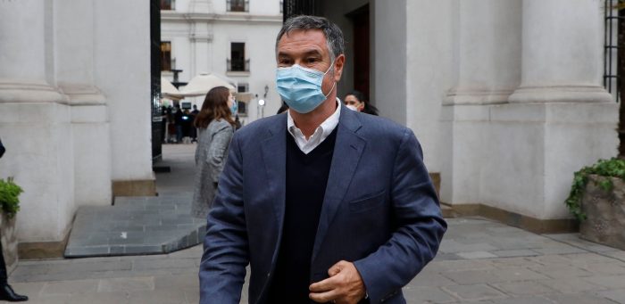 Ossandón quiebra la unidad y pacto único de Chile Vamos con apoyo a Orrego para gobernador de la RM Ossandón quiebra la unidad y pacto único de Chile Vamos con apoyo a Orrego para gobernador de la RM