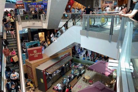 «Cerrar por completo el comercio ahonda en la crisis económica»: CCS lamenta aprobación de proyecto que establece feriado irrenunciable para elecciones de mayo