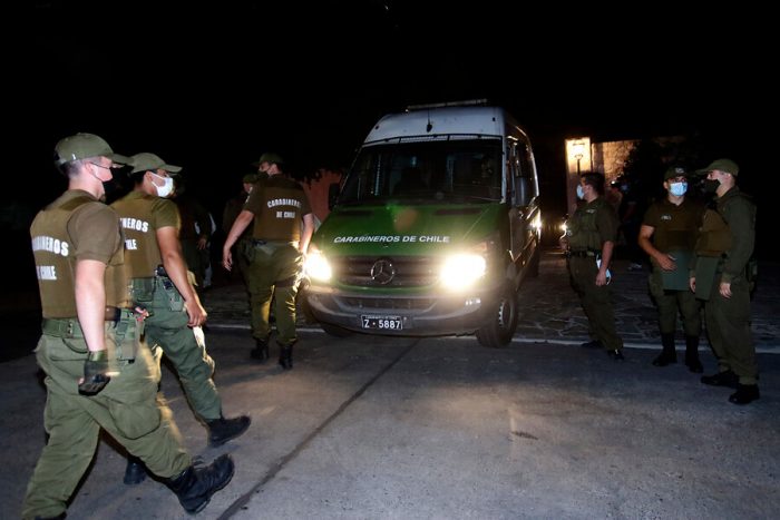 Recoleta: 27 personas detenidas tras fiesta clandestina Recoleta: 27 personas detenidas tras fiesta clandestina