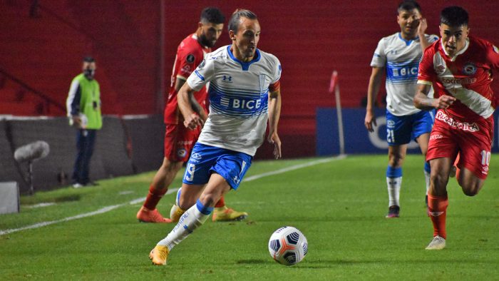U. Católica gana por el mínimo en la Copa Libertadores y Huachipato triunfa en la Sudamericana U. Católica gana por el mínimo en la Copa Libertadores y Huachipato triunfa en la Sudamericana