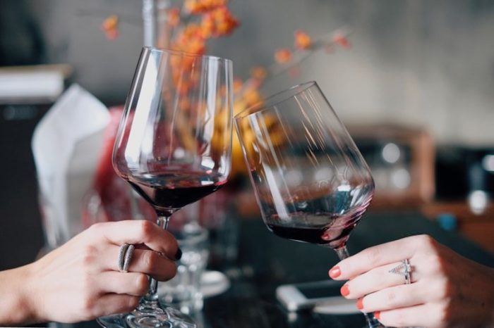 Las mejores cepas de vino para celebrar a mamá Las mejores cepas de vino para celebrar a mamá