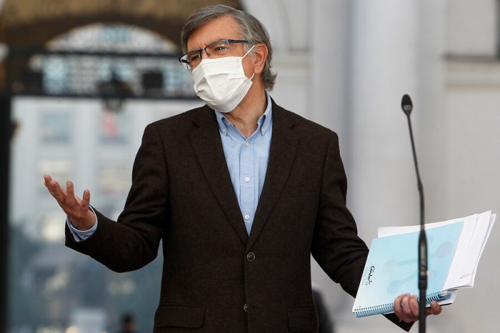 Joaquín Lavín arremete contra indulto a presos del estallido y desliza críticas a Jadue: «Está del lado de los que saquearon» Joaquín Lavín arremete contra indulto a presos del estallido y desliza críticas a Jadue: