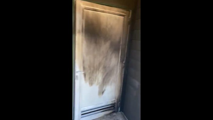 Confirman ataque incendiario contra escuela de Lanalhue: establecimiento también fue atacado el año pasado Confirman ataque incendiario contra escuela de Lanalhue: establecimiento también fue atacado el año pasado