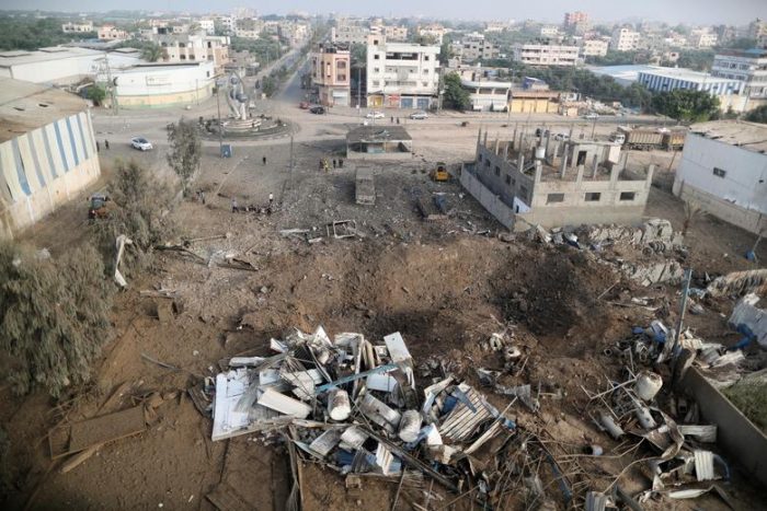 Suben a 174 los muertos en Gaza, tras una nueva noche de bombardeos israelíes