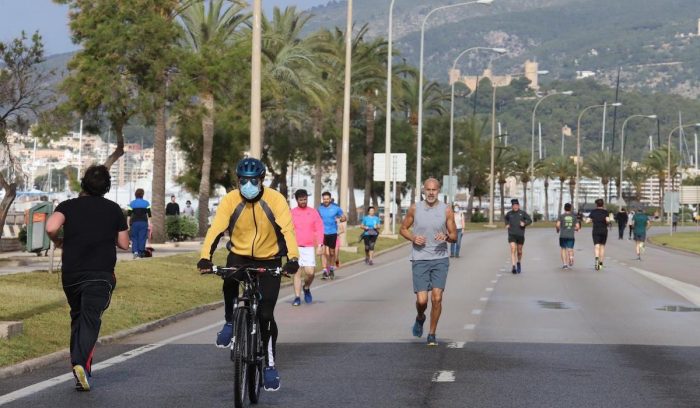 Running, caminata, trekking y bicicleta son los más practicados en banda horaria deportiva Running, caminata, trekking y bicicleta son los más practicados en banda horaria deportiva