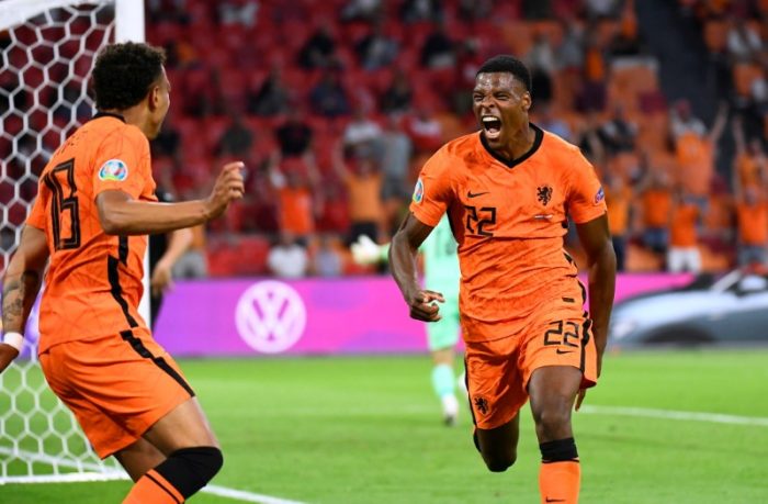Holanda derrota a Austria y asegura el primer puesto del Grupo C en Eurocopa