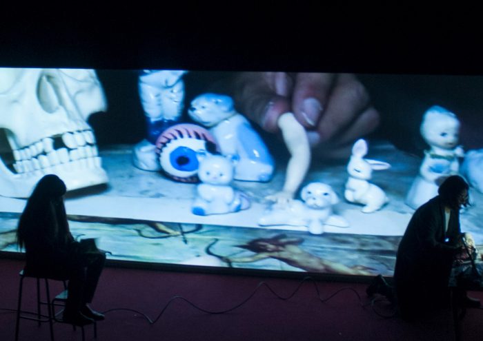 Colectivo Arde lanza inéditas colecciones de compañías teatrales chilenas Colectivo Arde lanza inéditas colecciones de compañías teatrales chilenas