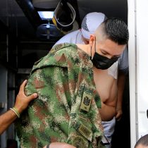 Carro bomba explota al interior de base militar en Colombia: al menos 30 heridos