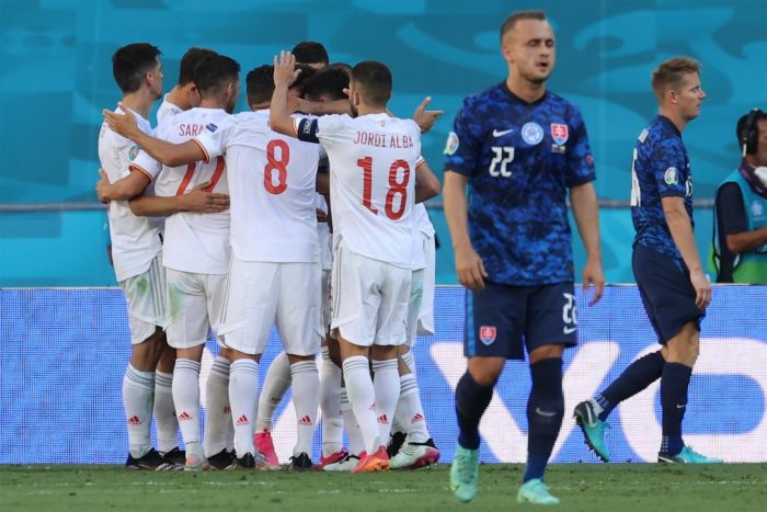 España firma su mejor partido en la Eurocopa y golea 5-0 a Eslovaquia España firma su mejor partido en la Eurocopa y golea 5-0 a Eslovaquia