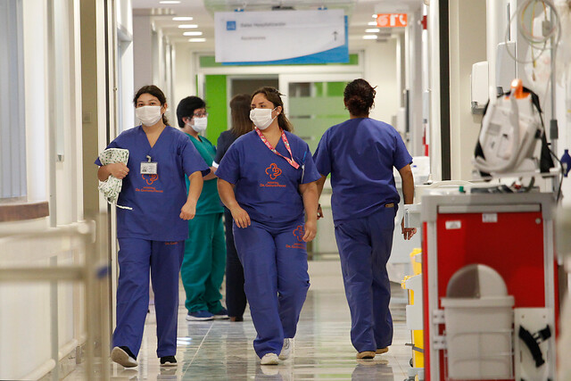 «No Basta Con Aplausos»: Cámara despacha al Senado proyecto que establece fuero laboral y descanso compensatorio para el personal de la salud