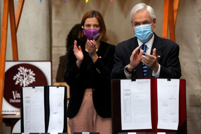 Presidente Piñera promulga bonos y beneficios tributarios para pymes