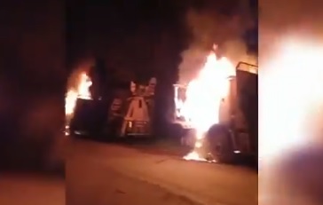 Cuatro camiones resultaron quemados tras nuevo ataque incendiario en Angol Cuatro camiones resultaron quemados tras nuevo ataque incendiario en Angol
