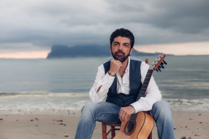 José Carlos Gómez en ciclo “Vivamos el flamenco” José Carlos Gómez en ciclo “Vivamos el flamenco”