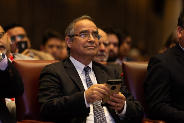 Senador Pugh plantea la creación de una subsecretaría de Gobierno Digital Senador Pugh plantea la creación de una subsecretaría de Gobierno Digital
