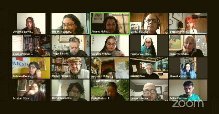Asambleas populares entregaron actas a constituyentes con propuestas ciudadanas para el proceso: «Hay que romper esta especie de campana de cristal en la que está la Convención» Asambleas populares entregaron actas a constituyentes con propuestas ciudadanas para el proceso: