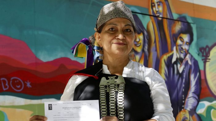Constituyentes mapuche proponen a Elisa Loncón como presidenta de la Convención