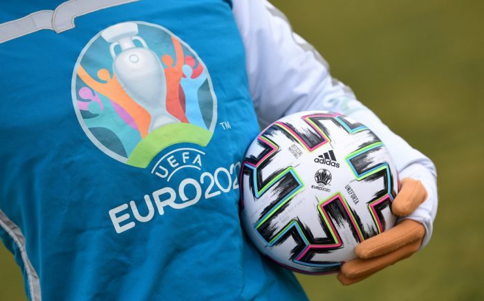 OMS manifiesta preocupación por flexibilización de medidas anticovid en Eurocopa OMS manifiesta preocupación por flexibilización de medidas anticovid en Eurocopa