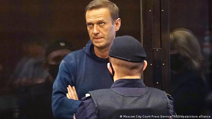 Rusia bloquea el acceso a página web del encarcelado líder opositor Alexéi Navalni