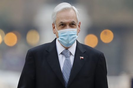 Nombramientos de La Moneda parten con polémica: califican como “premio de consuelo” designación del delegado presidencial de Antofagasta Nombramientos de La Moneda parten con polémica: califican como “premio de consuelo” designación del delegado presidencial de Antofagasta