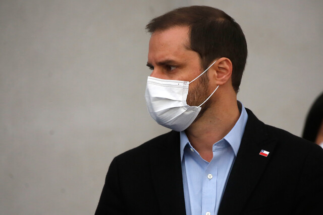 Bellolio dice que interpelación a Paris «no tenía buena información» y califica de «inaudita» acusación constitucional contra Figueroa Bellolio dice que interpelación a Paris