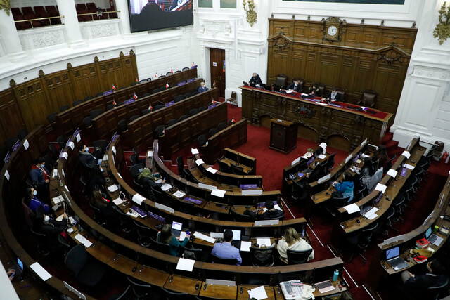 RN apoya a No Neutrales y el FA no entrega los patrocinios suficientes al PC: las heridas que dejó la definición de las vicepresidencias adjuntas en la Convención RN apoya a No Neutrales y el FA no entrega los patrocinios suficientes al PC: las heridas que dejó la definición de las vicepresidencias adjuntas en la Convención