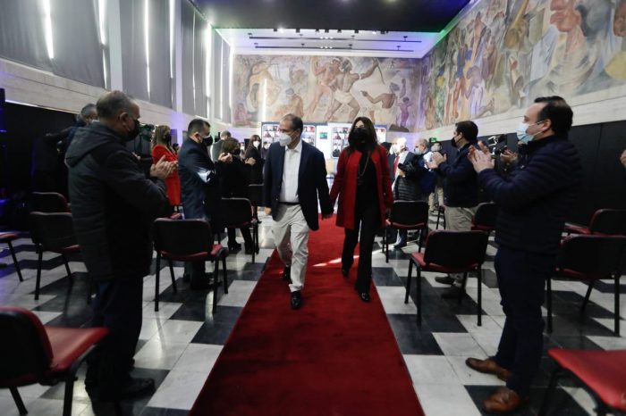 Región del Biobío: Rodrigo Díaz Wörner asume como gobernador y dice que el «centralismo daña a la democracia» Región del Biobío: Rodrigo Díaz Wörner asume como gobernador y dice que el