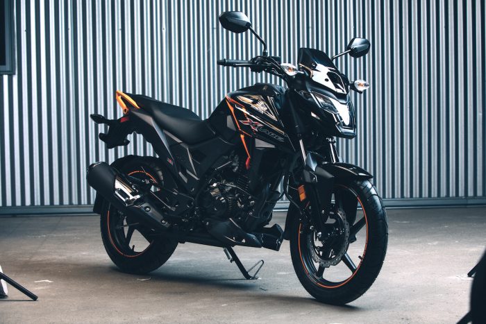 Nueva Honda X-Blade 160 la motocicleta urbana de baja cilindrada que destaca por estilo y eficiencia Nueva Honda X-Blade 160 la motocicleta urbana de baja cilindrada que destaca por estilo y eficiencia