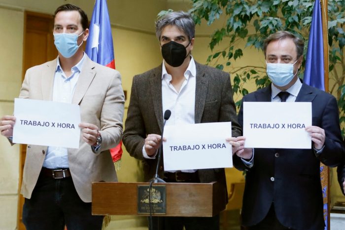 Diputados de Chile Vamos presentan proyecto de ley que busca posibilitar la contratación por hora Diputados de Chile Vamos presentan proyecto de ley que busca posibilitar la contratación por hora