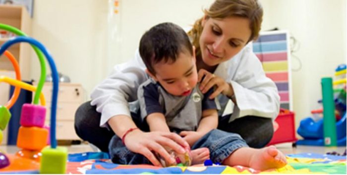 Eliminan tope anual en atenciones en kinesiología, fonoaudiología, terapia ocupacional, psicología y psiquiatría para menores de 6 años Eliminan tope anual en atenciones en kinesiología, fonoaudiología, terapia ocupacional, psicología y psiquiatría para menores de 6 años
