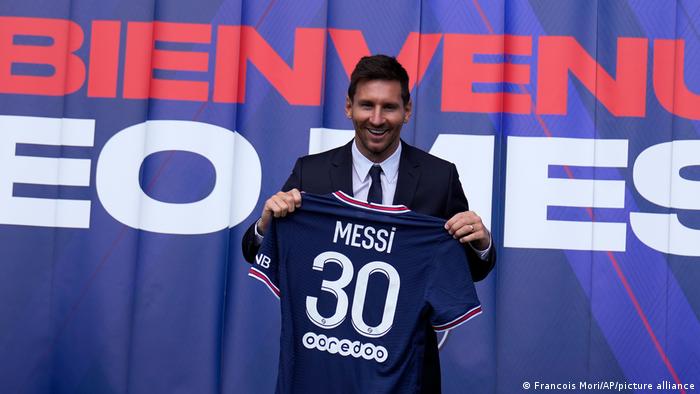 Messi presentado por el PSG en París: “Mi sueño es ganar una nueva Champions” Messi presentado por el PSG en París: “Mi sueño es ganar una nueva Champions”