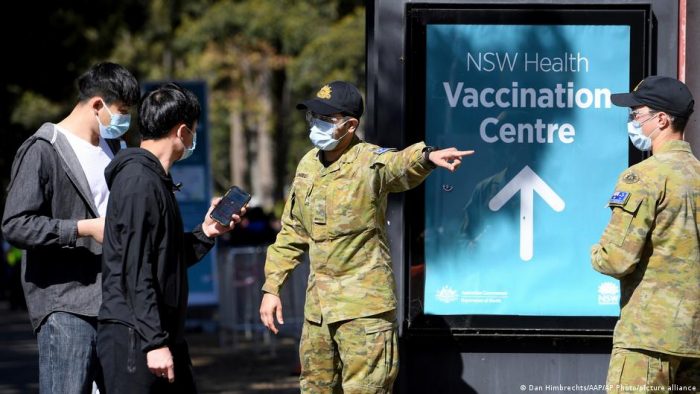 Australia extiende un mes más el confinamiento en Sídney Australia extiende un mes más el confinamiento en Sídney